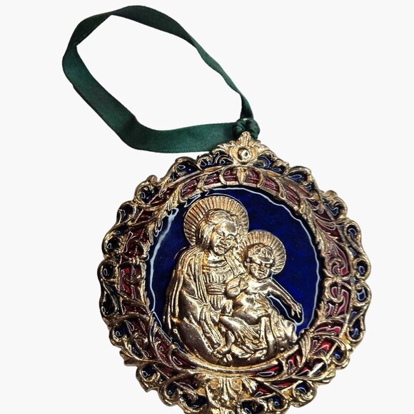 Virgin Mary Madonna Child Pendant Christmas Ornament Luke 2 21 Baby Jesus - Picture 2 of 8